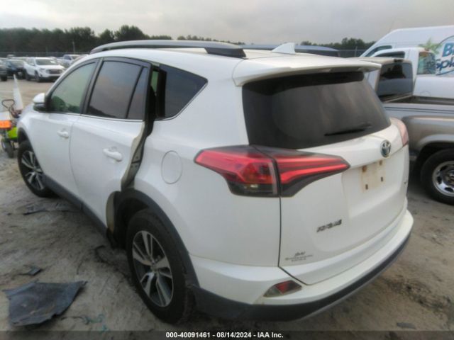 Photo 2 VIN: JTMWFREV5JJ753147 - TOYOTA RAV4 