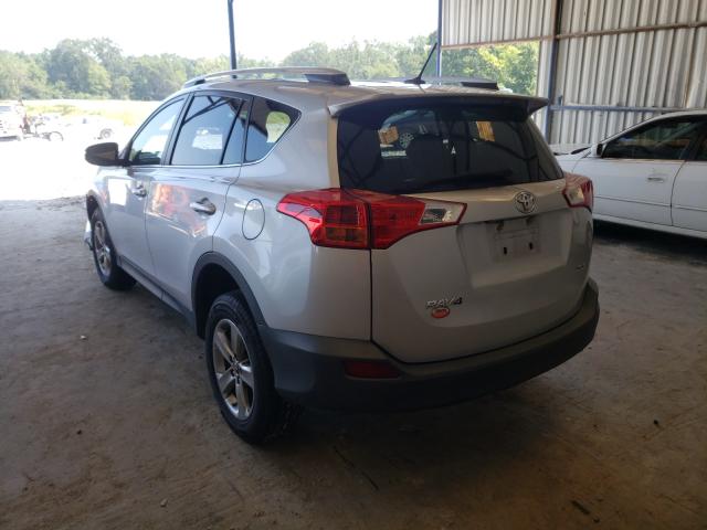 Photo 2 VIN: JTMWFREV6FJ040328 - TOYOTA RAV4 XLE 