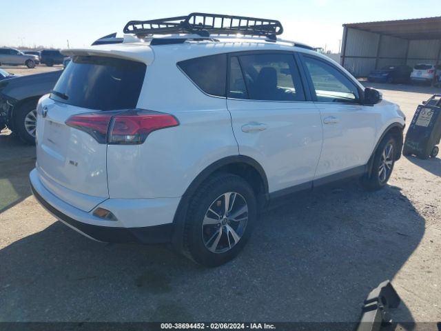 Photo 3 VIN: JTMWFREV6GJ088932 - TOYOTA RAV4 