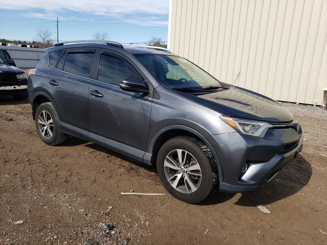 Photo 3 VIN: JTMWFREV6HD095296 - TOYOTA RAV 4 