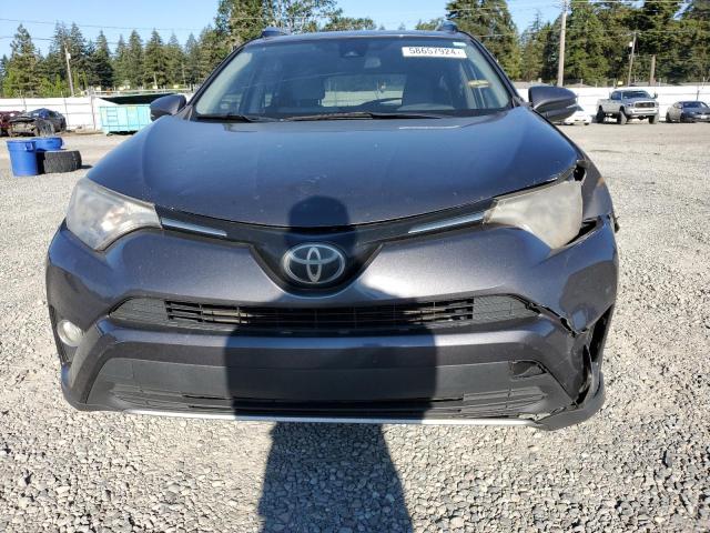 Photo 4 VIN: JTMWFREV6HJ125754 - TOYOTA RAV4 XLE 