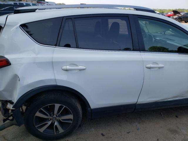 Photo 9 VIN: JTMWFREV6HJ139444 - TOYOTA RAV4 XLE 