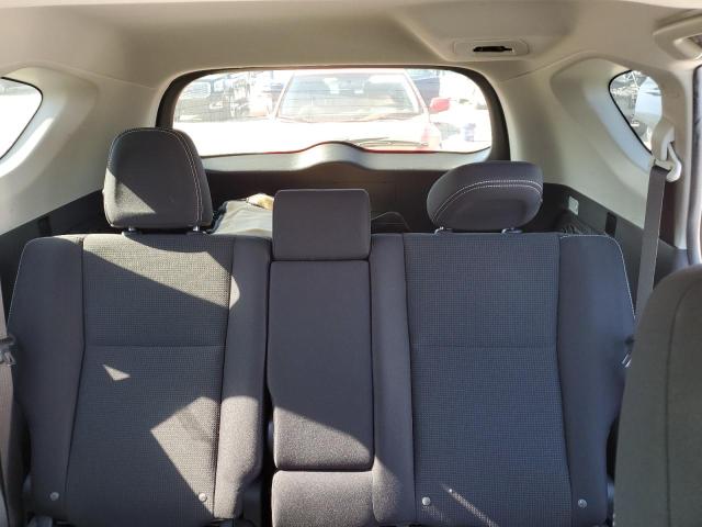 Photo 9 VIN: JTMWFREV6HJ148600 - TOYOTA RAV4 XLE 