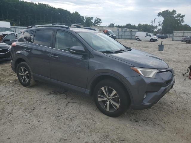 Photo 3 VIN: JTMWFREV6HJ708048 - TOYOTA RAV4 XLE 