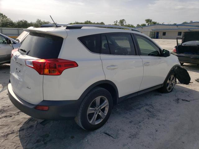 Photo 2 VIN: JTMWFREV7FD067780 - TOYOTA RAV4 XLE 