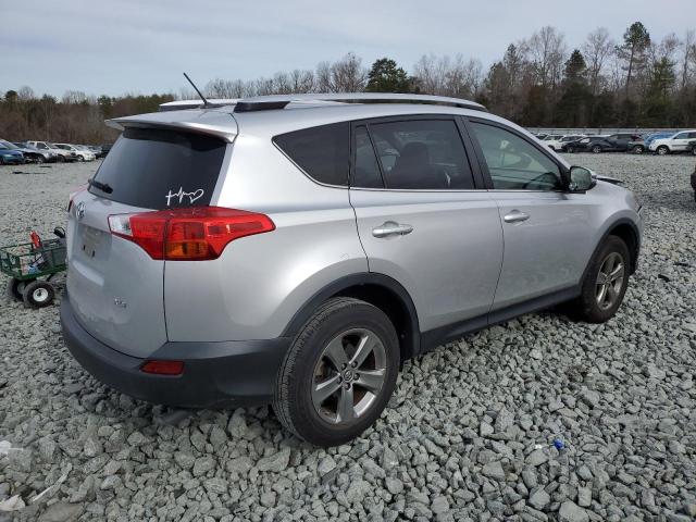 Photo 2 VIN: JTMWFREV7FD078147 - TOYOTA RAV4 XLE 