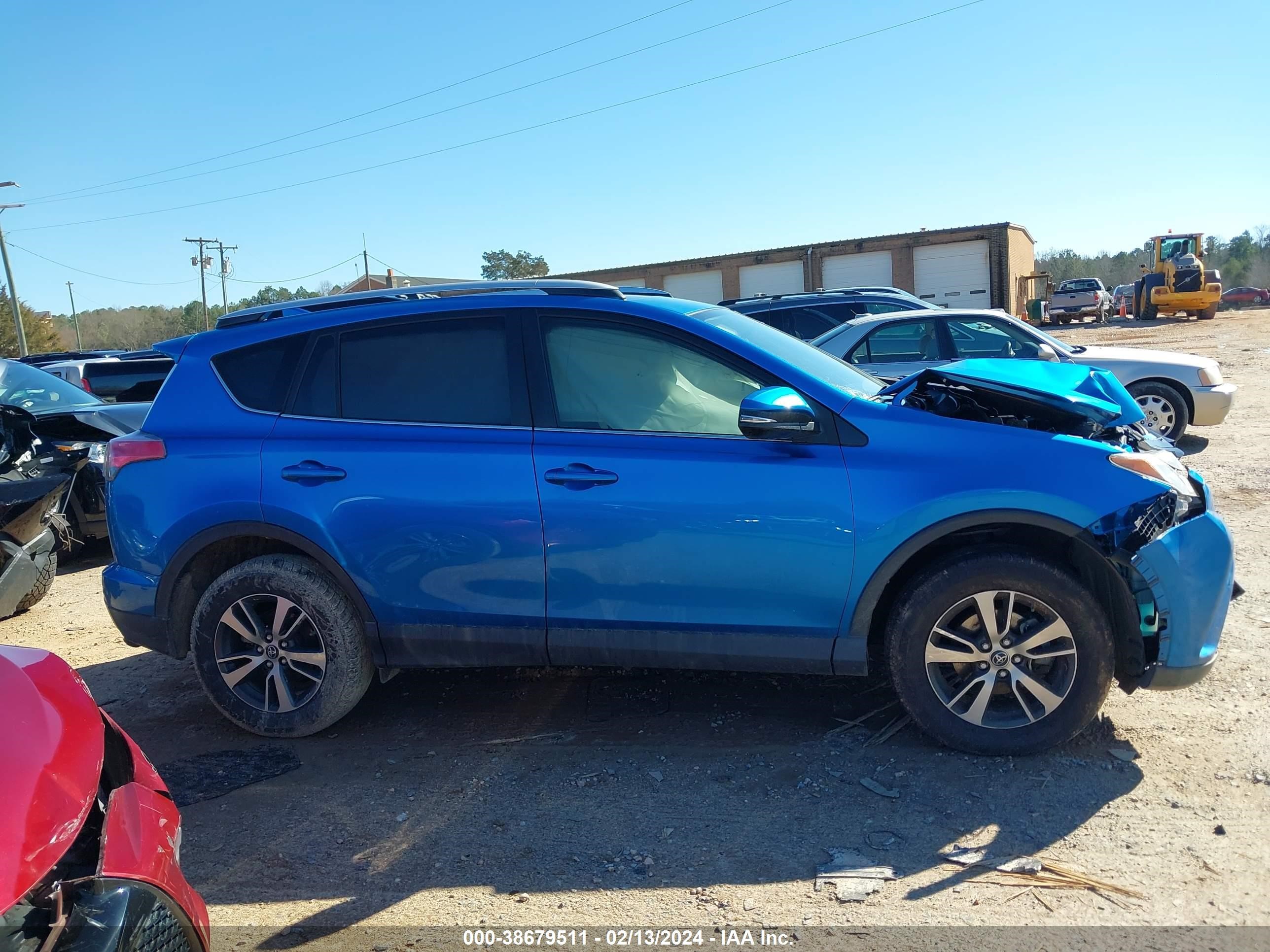 Photo 12 VIN: JTMWFREV7GJ075154 - TOYOTA RAV 4 