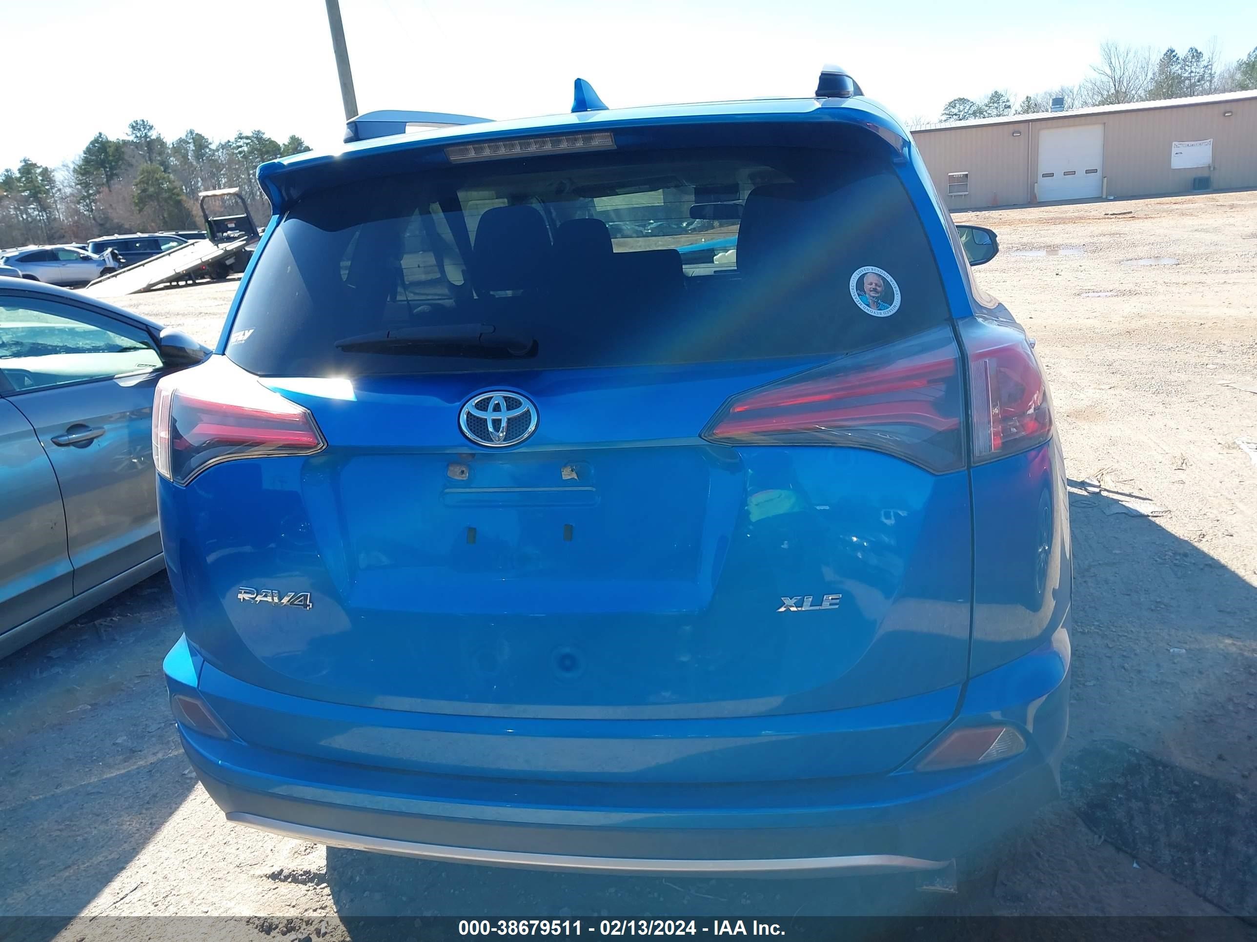 Photo 15 VIN: JTMWFREV7GJ075154 - TOYOTA RAV 4 