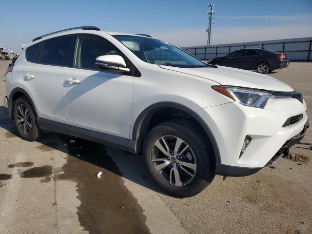 Photo 3 VIN: JTMWFREV7HJ143079 - TOYOTA RAV4 