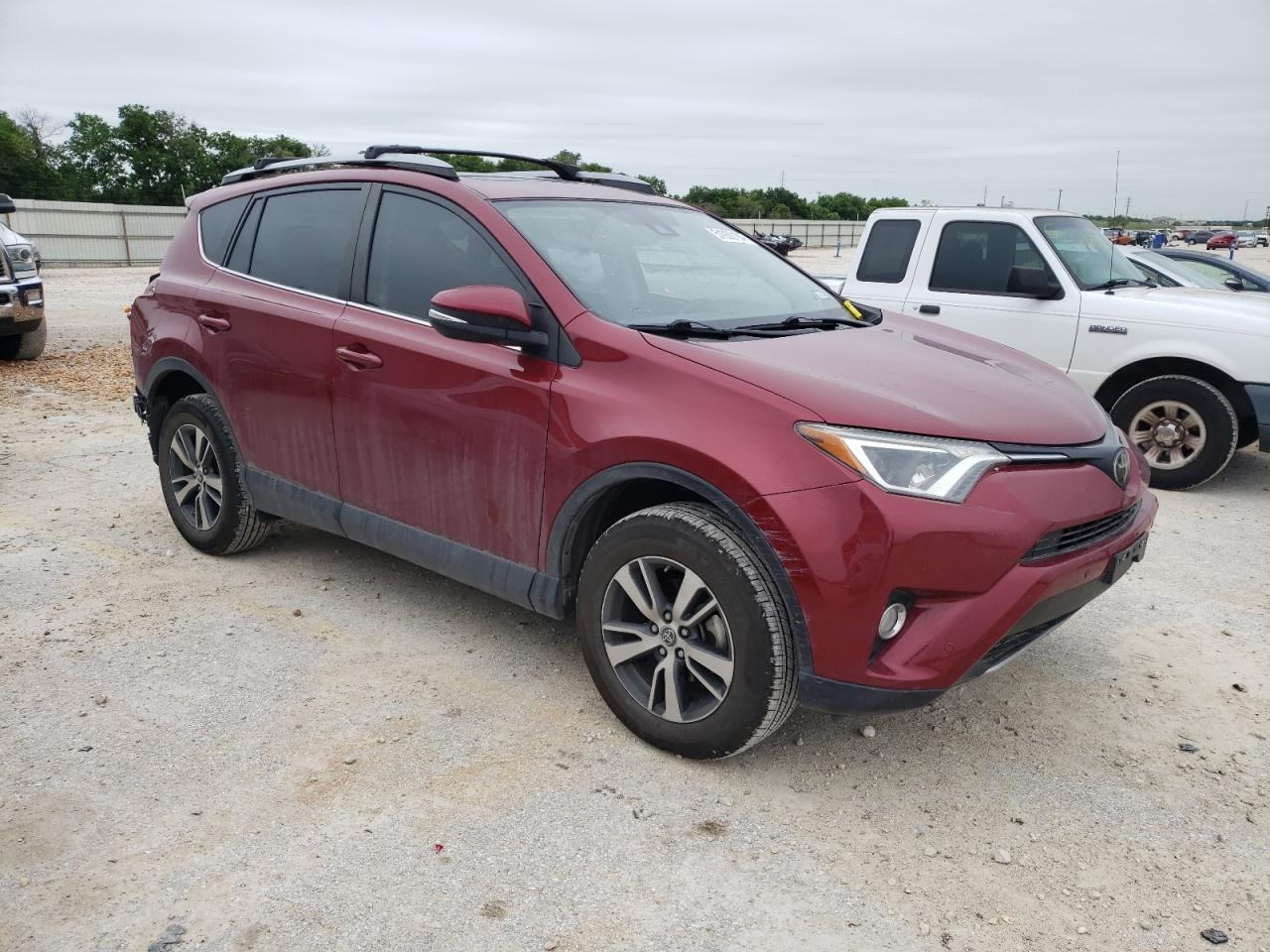 Photo 3 VIN: JTMWFREV7JD131776 - TOYOTA RAV 4 