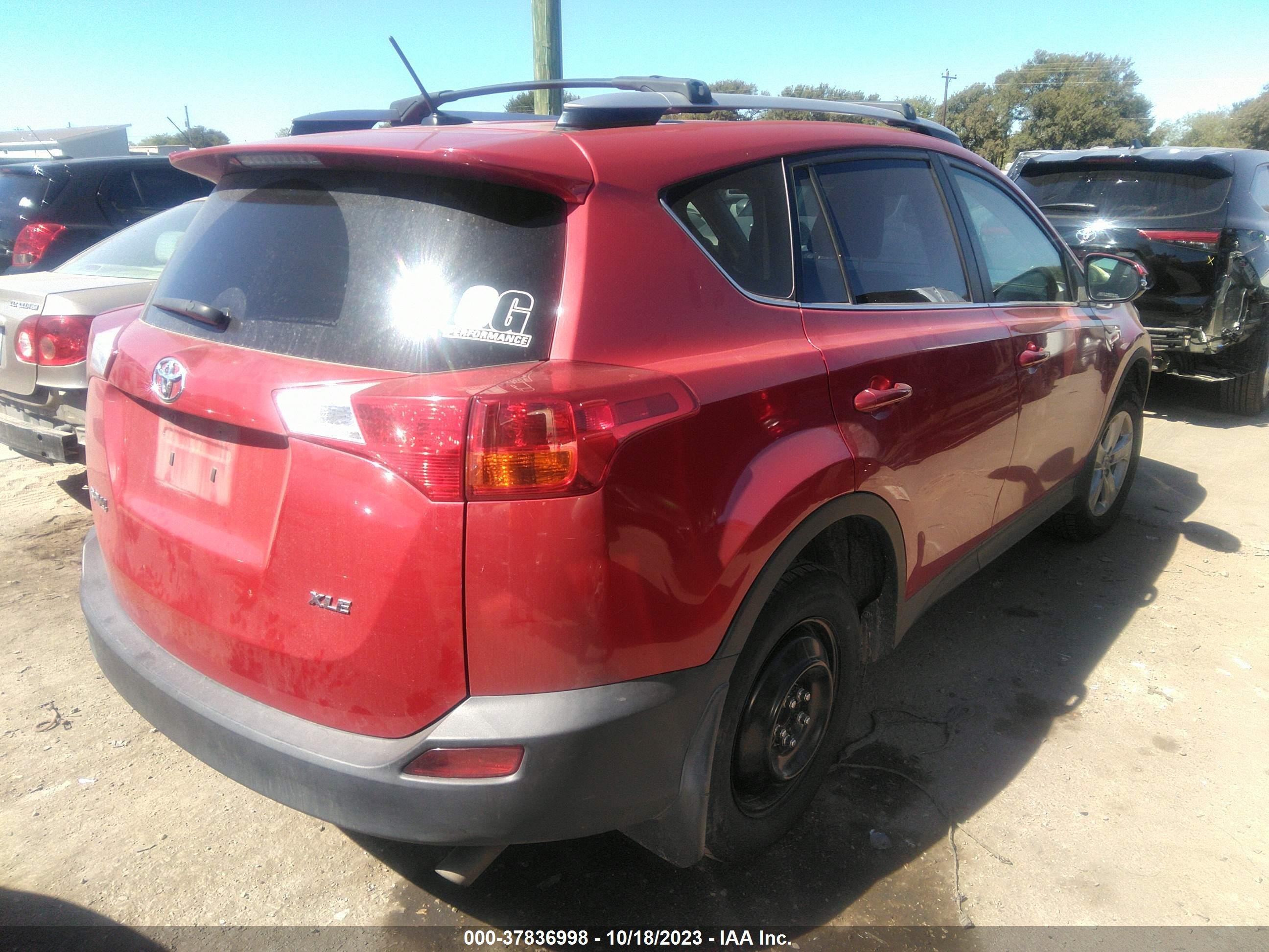 Photo 3 VIN: JTMWFREV8ED036312 - TOYOTA RAV 4 