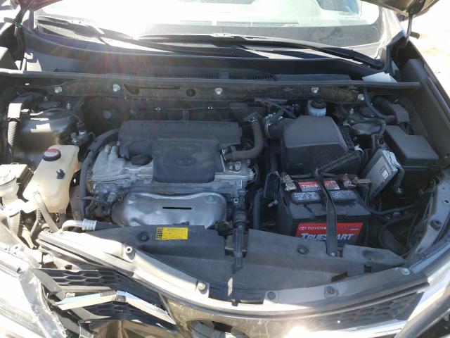 Photo 6 VIN: JTMWFREV8ED038917 - TOYOTA RAV4 XLE 