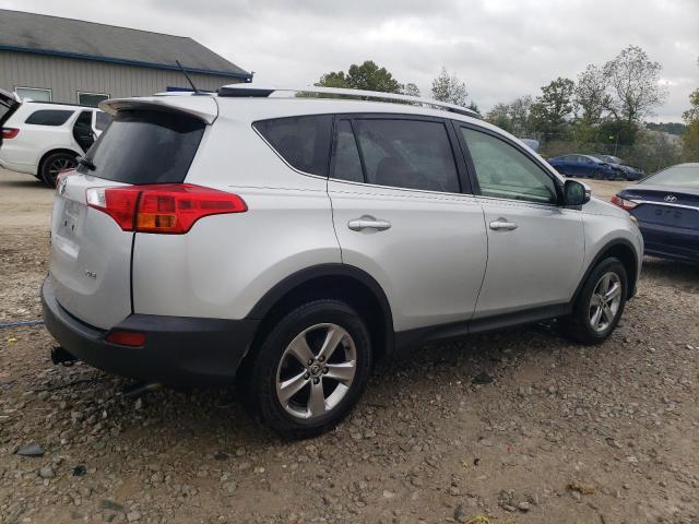 Photo 2 VIN: JTMWFREV8FD048784 - TOYOTA RAV4 XLE 