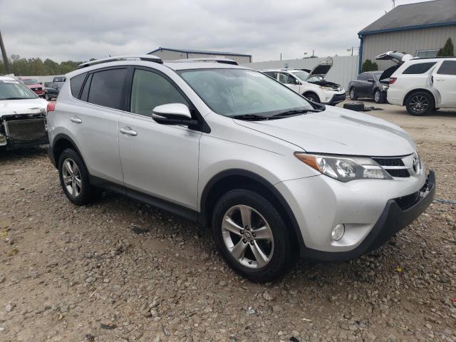 Photo 3 VIN: JTMWFREV8FD048784 - TOYOTA RAV4 XLE 