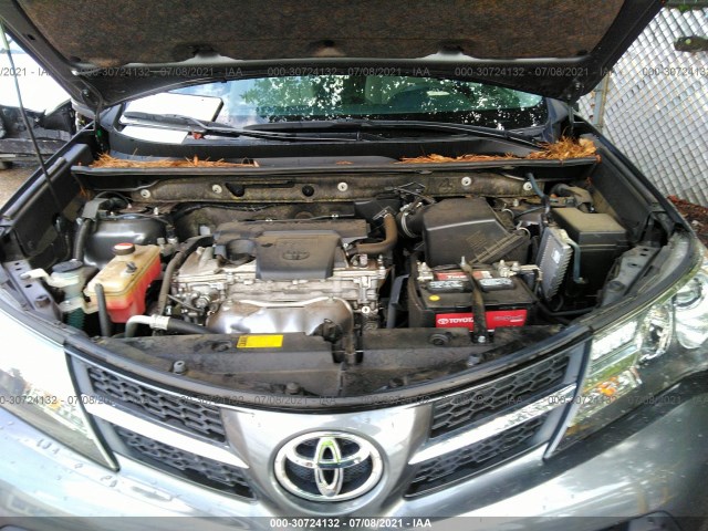 Photo 9 VIN: JTMWFREV8FD057081 - TOYOTA RAV4 