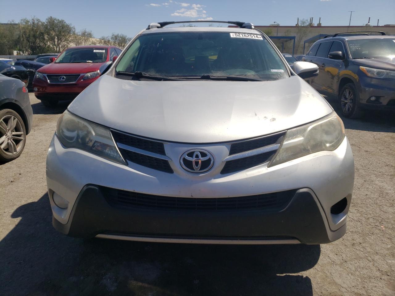 Photo 4 VIN: JTMWFREV8FJ038001 - TOYOTA RAV 4 