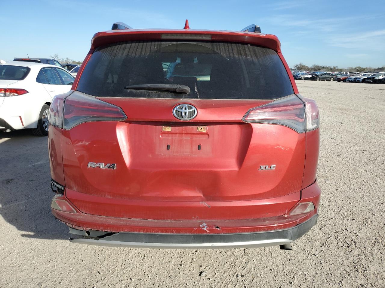 Photo 5 VIN: JTMWFREV8GJ086065 - TOYOTA RAV 4 