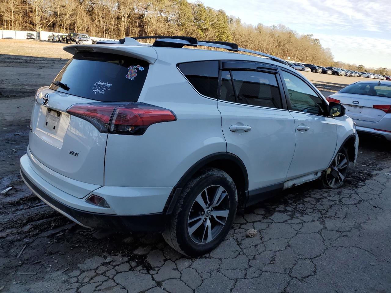 Photo 2 VIN: JTMWFREV8GJ091010 - TOYOTA RAV 4 