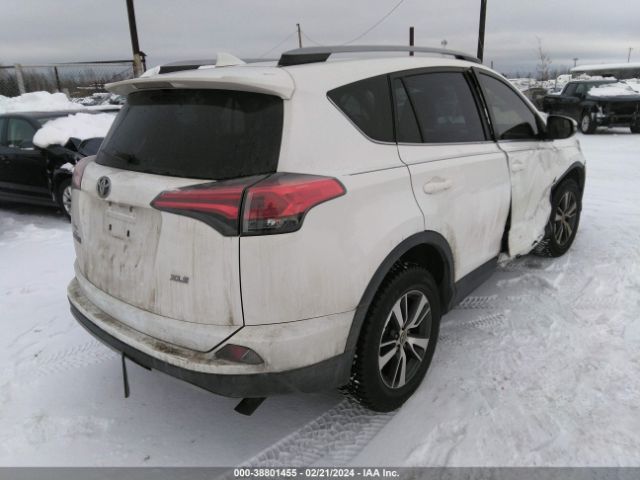 Photo 3 VIN: JTMWFREV8HD095011 - TOYOTA RAV4 