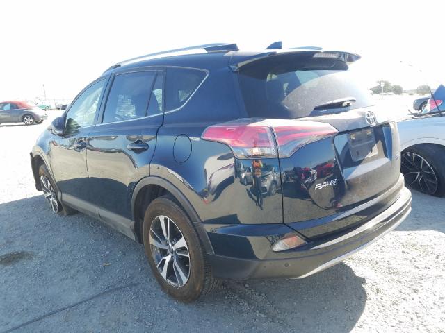 Photo 2 VIN: JTMWFREV8HJ111077 - TOYOTA RAV4 XLE 