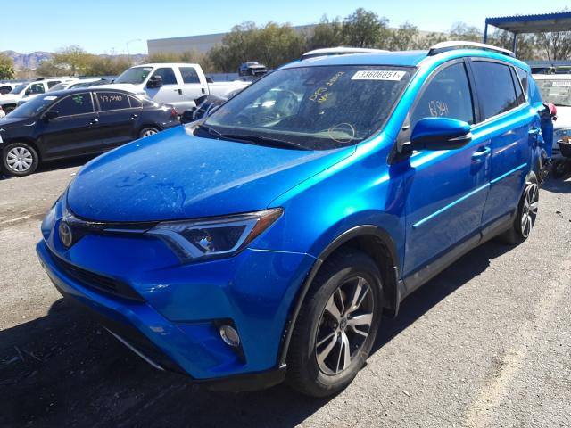 Photo 1 VIN: JTMWFREV8HJ114836 - TOYOTA RAV4 XLE 