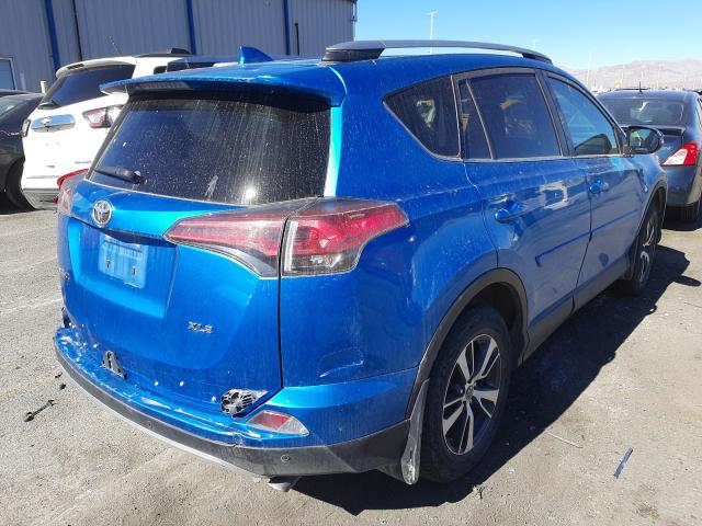 Photo 3 VIN: JTMWFREV8HJ114836 - TOYOTA RAV4 XLE 