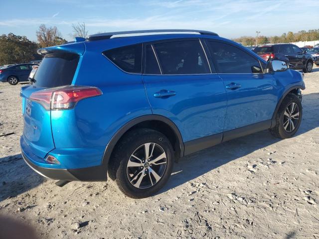 Photo 2 VIN: JTMWFREV8HJ116098 - TOYOTA RAV4 XLE 