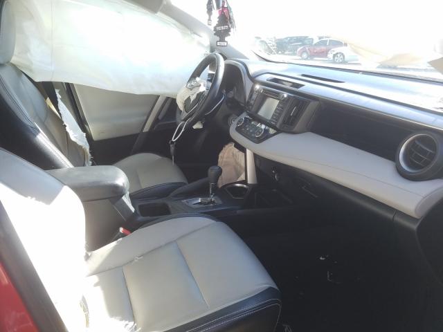 Photo 4 VIN: JTMWFREV8HJ122452 - TOYOTA RAV4 XLE 