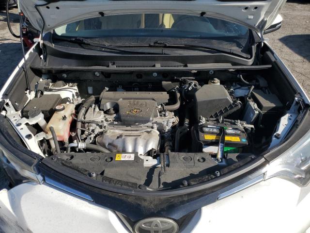 Photo 11 VIN: JTMWFREV8HJ702347 - TOYOTA RAV4 