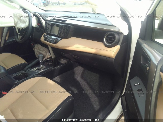 Photo 4 VIN: JTMWFREV8JJ726038 - TOYOTA RAV4 