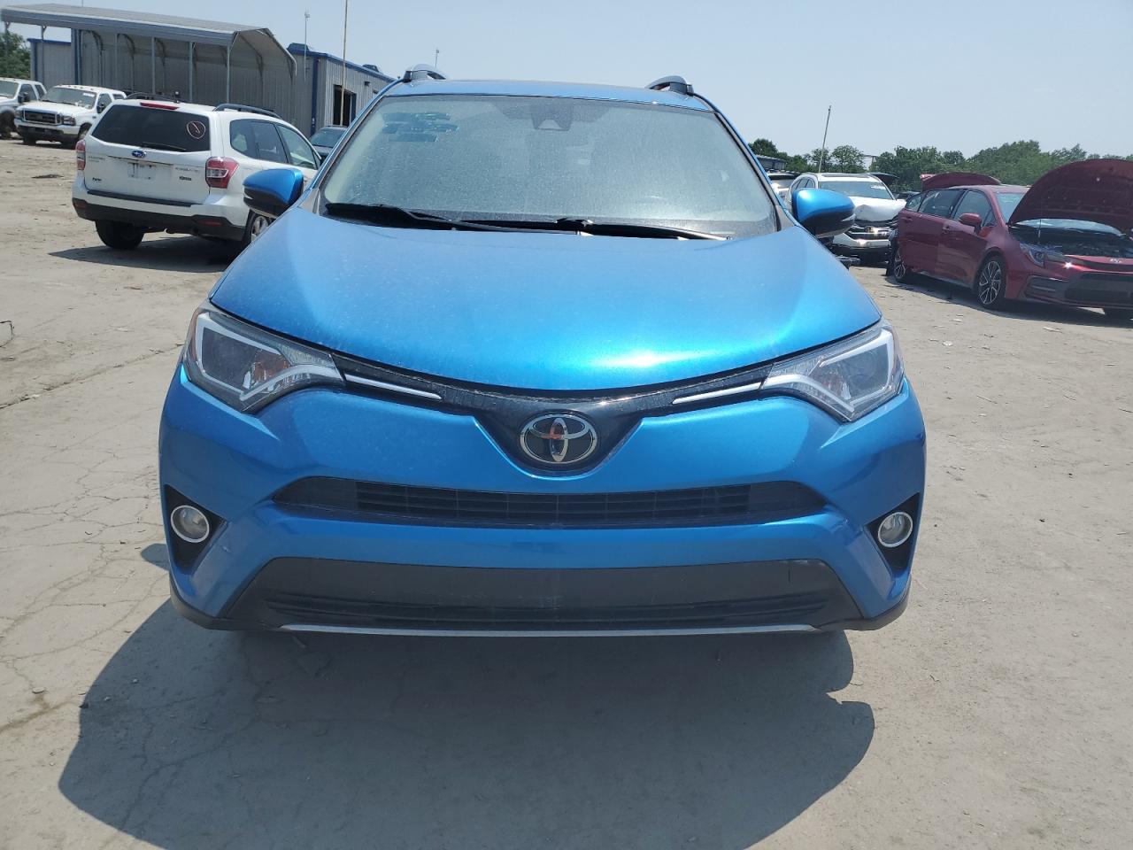 Photo 4 VIN: JTMWFREV8JJ743454 - TOYOTA RAV 4 