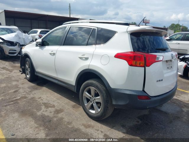 Photo 2 VIN: JTMWFREV9FJ049458 - TOYOTA RAV4 