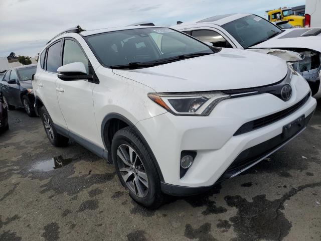 Photo 3 VIN: JTMWFREV9HJ105157 - TOYOTA RAV4 