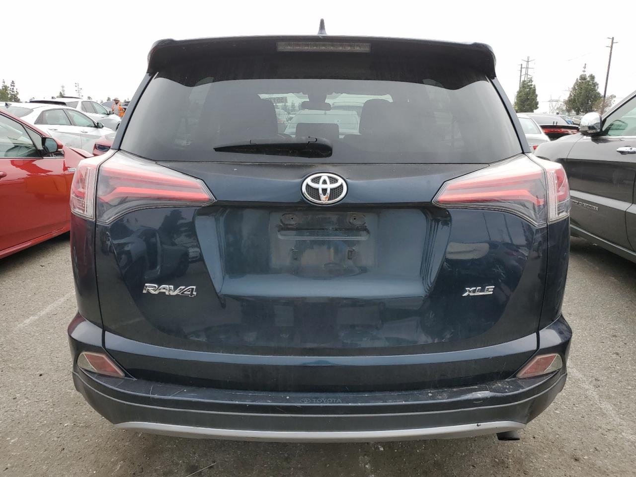 Photo 5 VIN: JTMWFREV9HJ140698 - TOYOTA RAV 4 