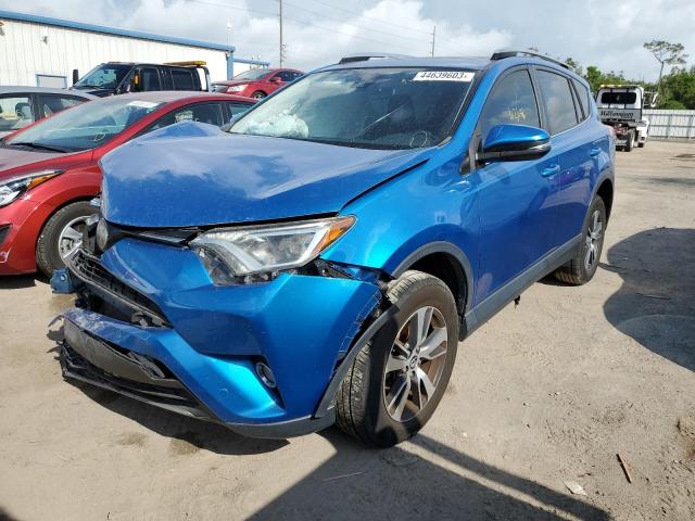 Photo 0 VIN: JTMWFREV9HJ143410 - TOYOTA RAV4 XLE 