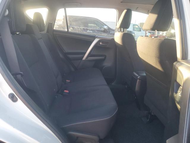 Photo 10 VIN: JTMWFREV9HJ721764 - TOYOTA RAV4 XLE 