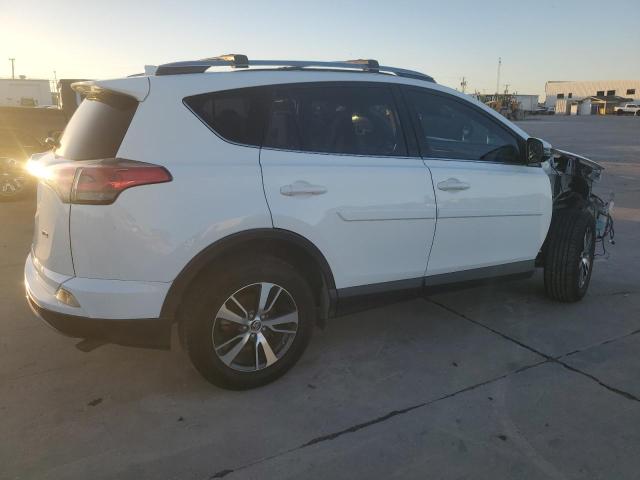 Photo 2 VIN: JTMWFREV9HJ721764 - TOYOTA RAV4 XLE 