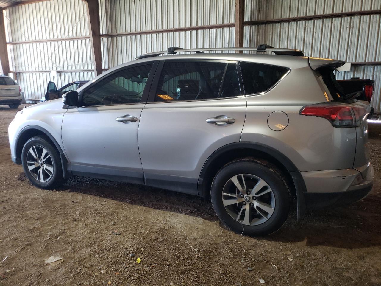 Photo 1 VIN: JTMWFREV9JJ165364 - TOYOTA RAV 4 