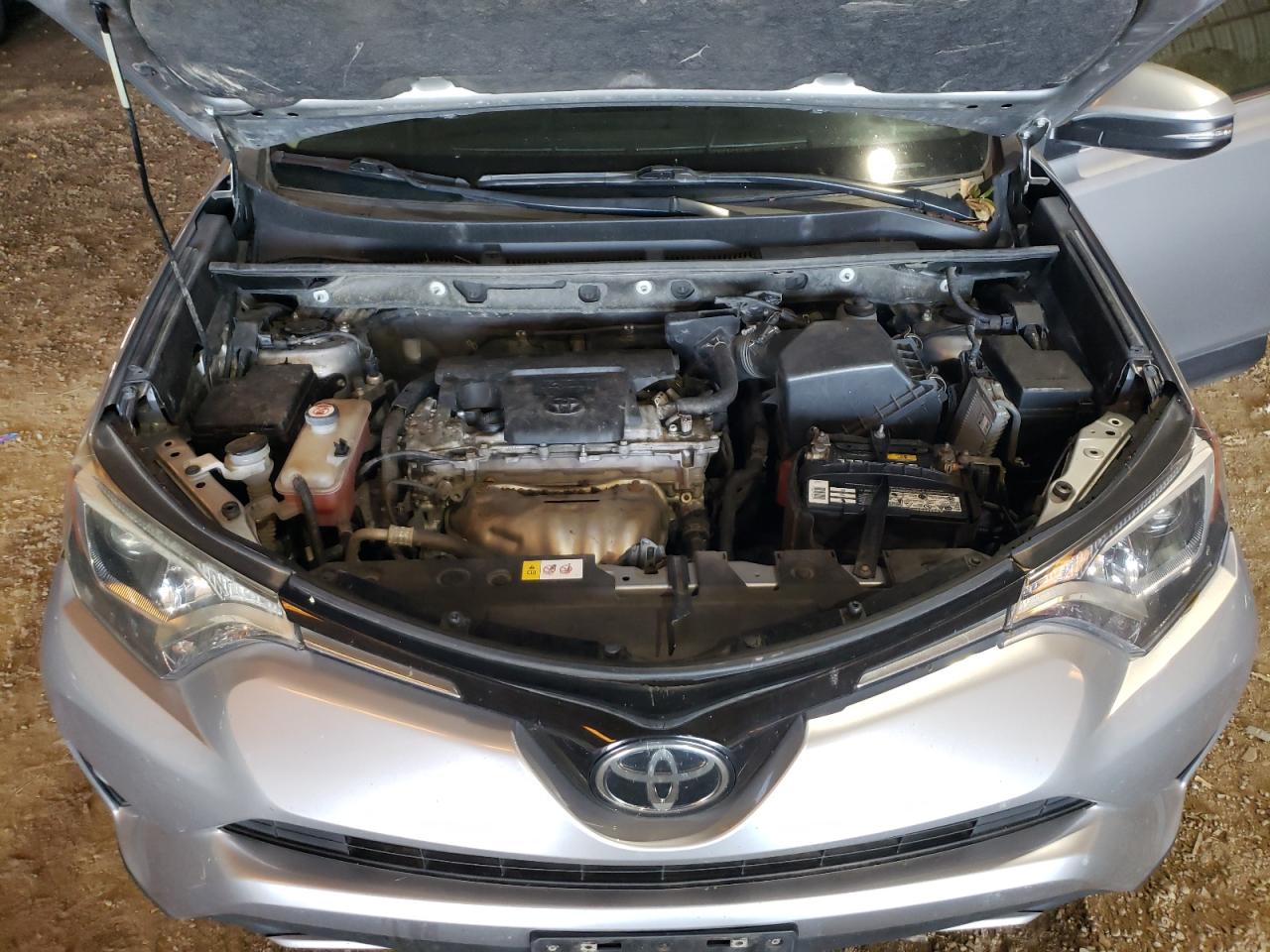 Photo 11 VIN: JTMWFREV9JJ165364 - TOYOTA RAV 4 