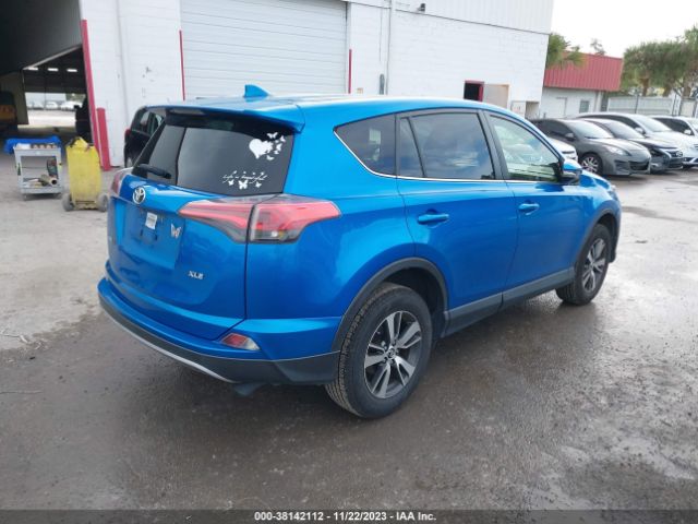 Photo 3 VIN: JTMWFREV9JJ203871 - TOYOTA RAV4 