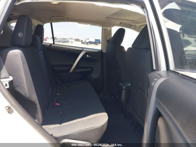 Photo 7 VIN: JTMWFREV9JJ732379 - TOYOTA RAV4 