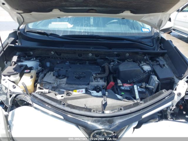 Photo 9 VIN: JTMWFREV9JJ732379 - TOYOTA RAV4 