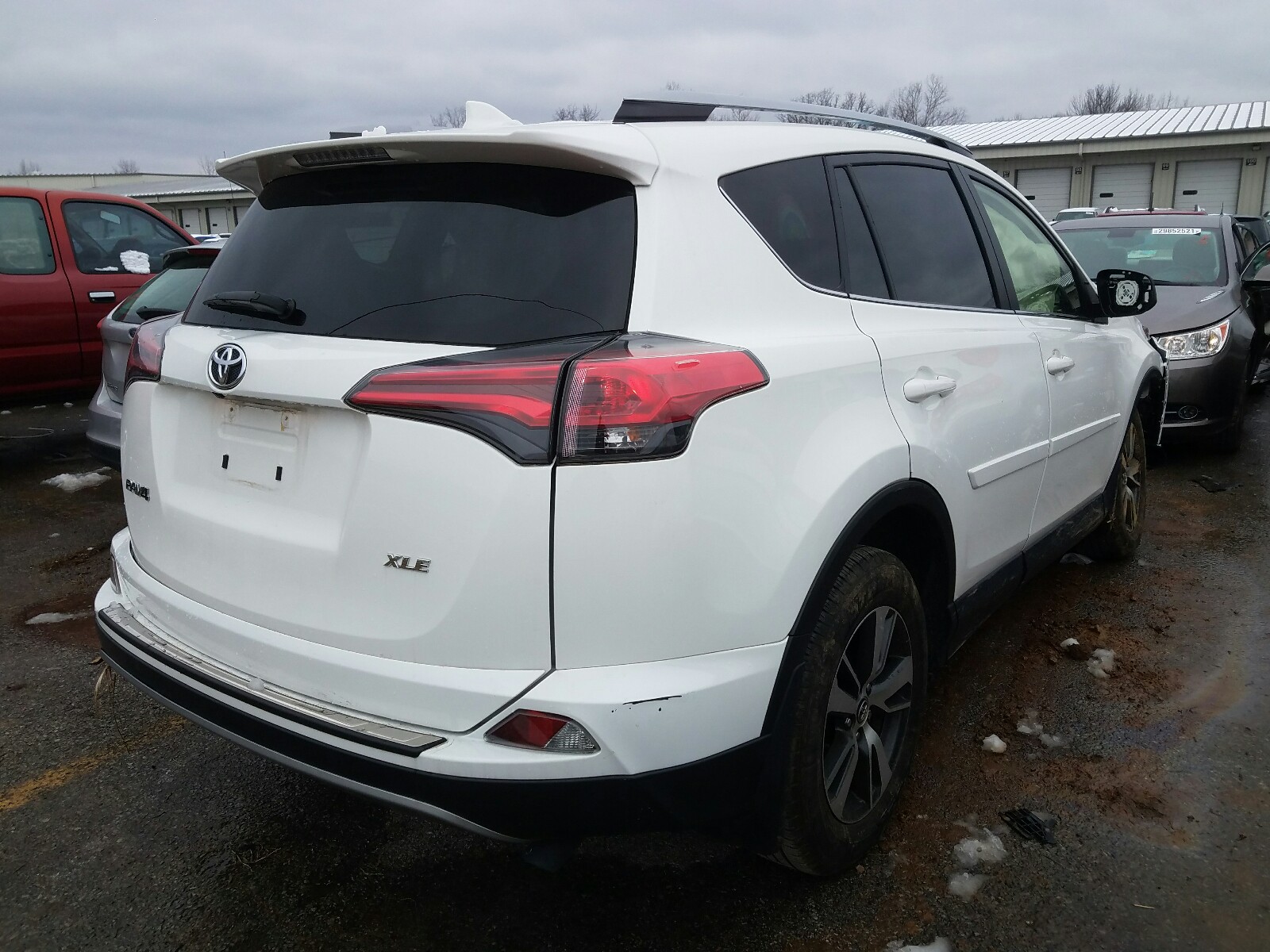 Photo 3 VIN: JTMWFREV9JJ745357 - TOYOTA RAV4 ADVEN 