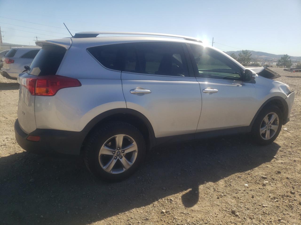 Photo 2 VIN: JTMWFREVXFJ034807 - TOYOTA RAV 4 