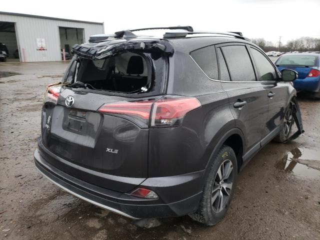 Photo 3 VIN: JTMWFREVXGJ082258 - TOYOTA RAV4 XLE 