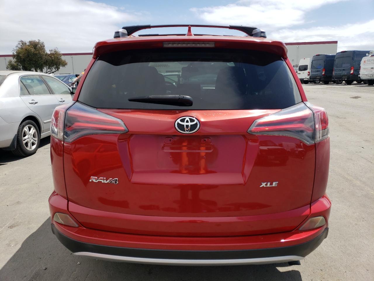 Photo 5 VIN: JTMWFREVXGJ087170 - TOYOTA RAV 4 