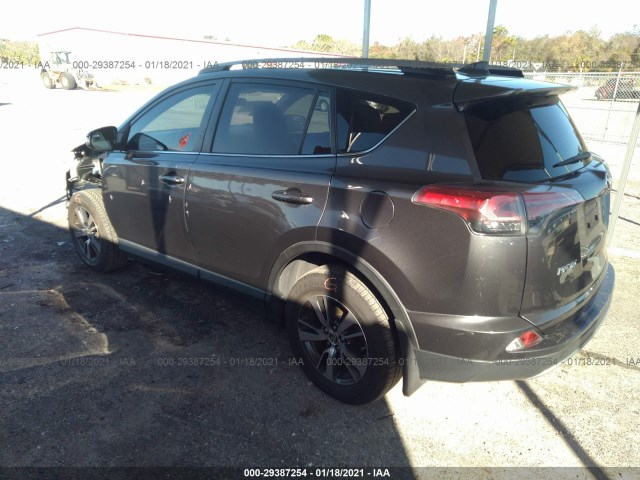 Photo 2 VIN: JTMWFREVXHJ132402 - TOYOTA RAV4 