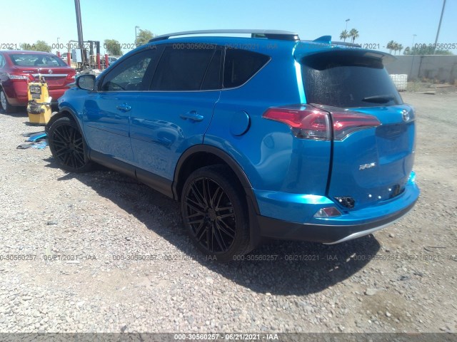 Photo 2 VIN: JTMWFREVXHJ701281 - TOYOTA RAV4 