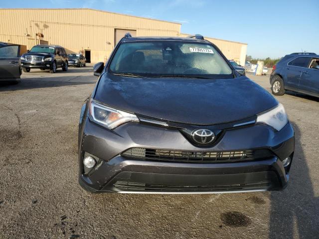 Photo 4 VIN: JTMWFREVXJJ155670 - TOYOTA RAV4 