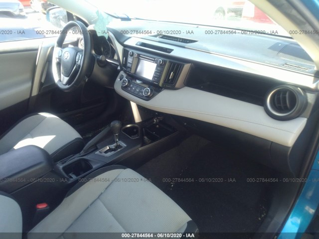 Photo 4 VIN: JTMWFREVXJJ731936 - TOYOTA RAV4 